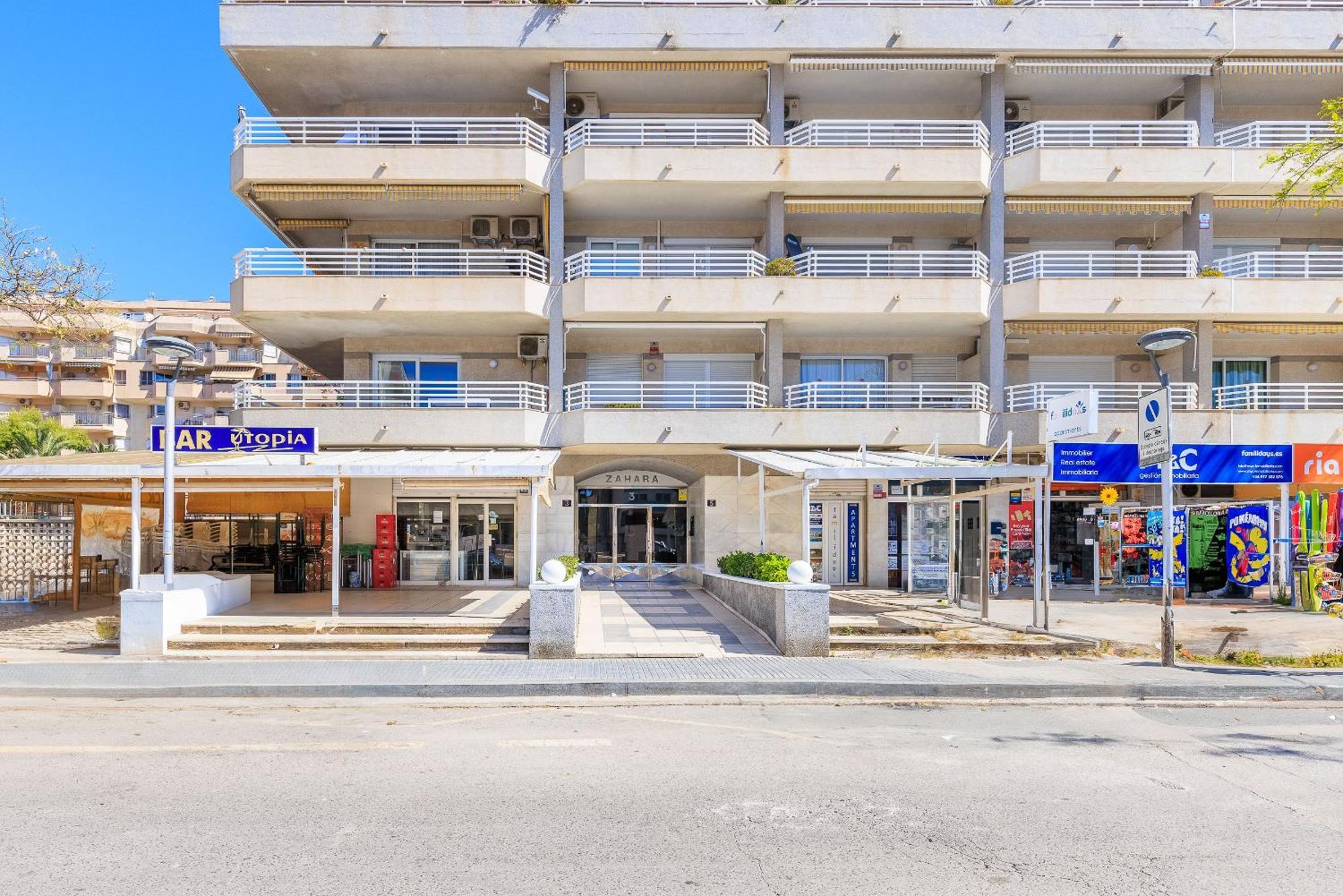 Zahara Rentalmar Salou Exteriör bild